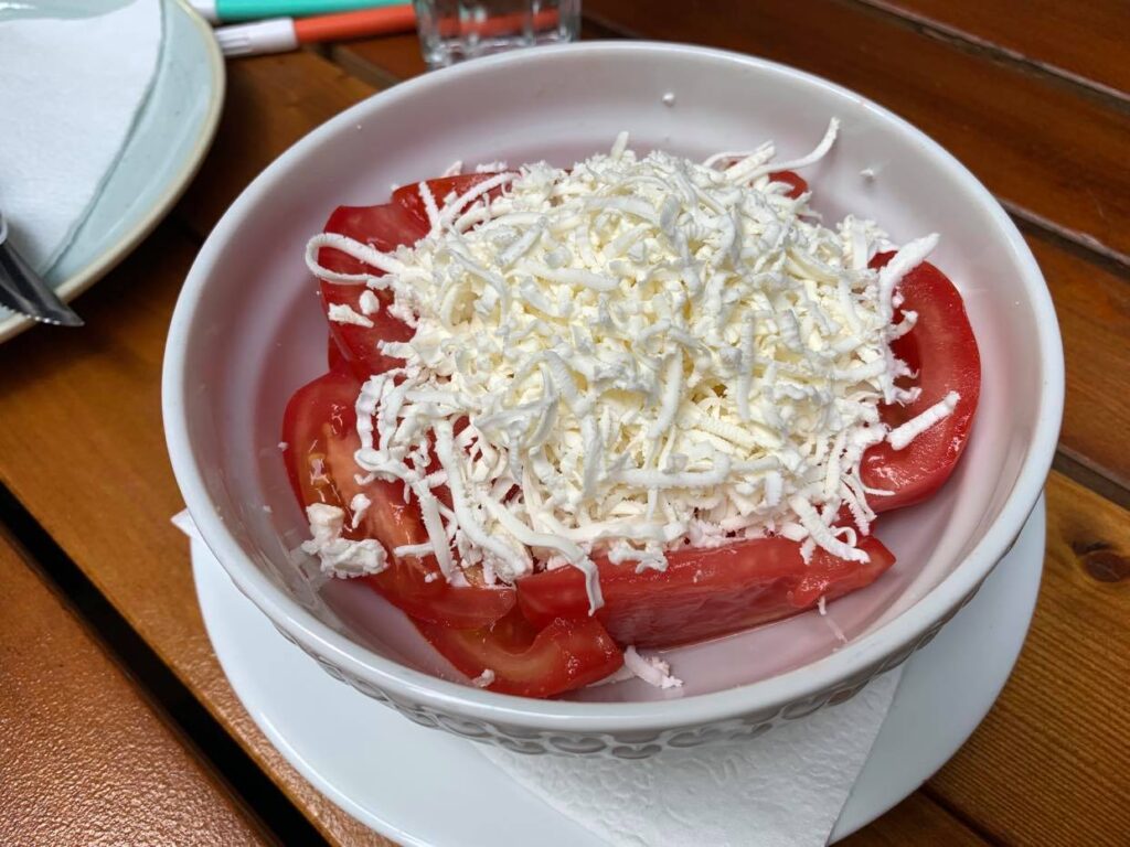 Cevap Kod Dekija_pomidory z serem