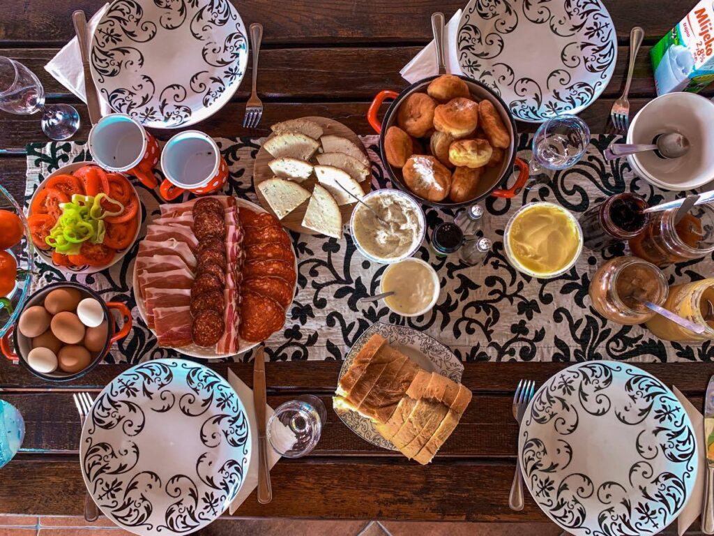 Ivica i Marica_śniadanie_2