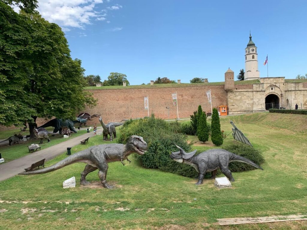 park dinozaurów_Kalemegdan