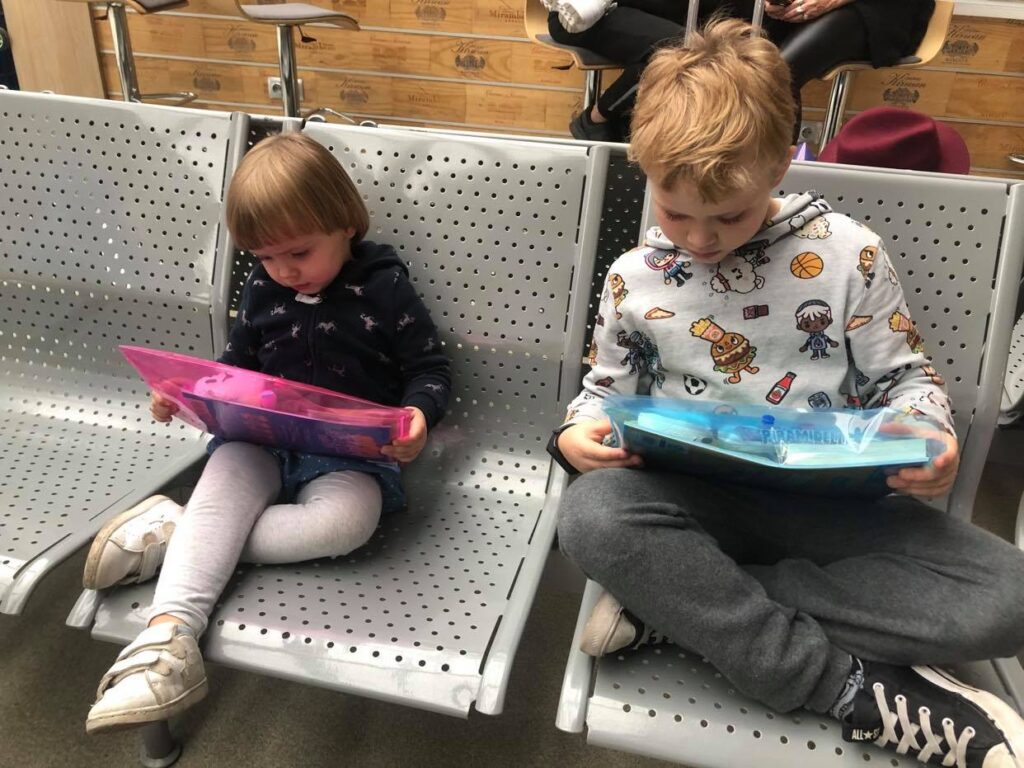 pierwsze spotkanie z teczką