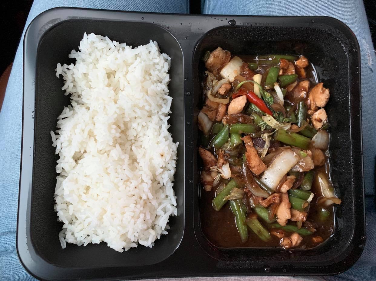 Bangkok Soi_kurczak z tajską bazylią