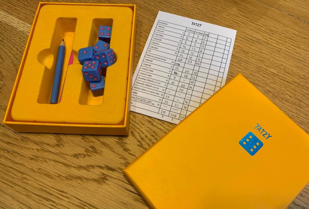 YATZY