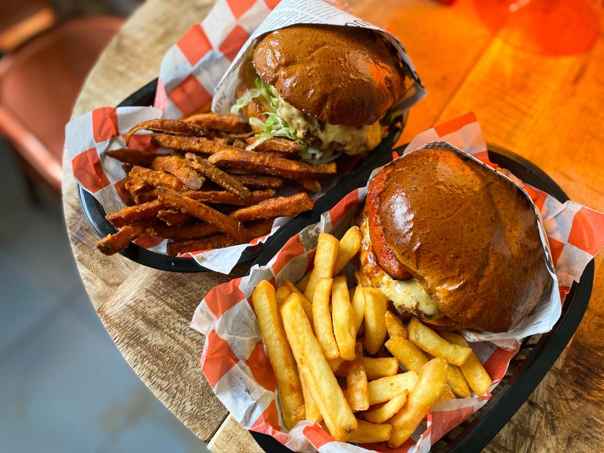 Święci z Bostonu_burgery_Warszawa
