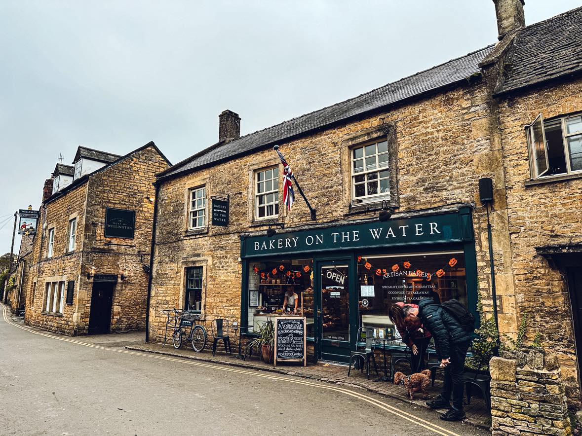 Bourton-on-the-water, Cotswolds