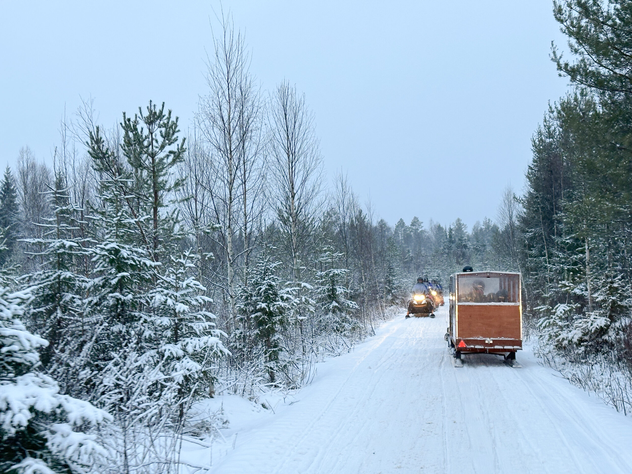 Skutery śnieżne, Laponia