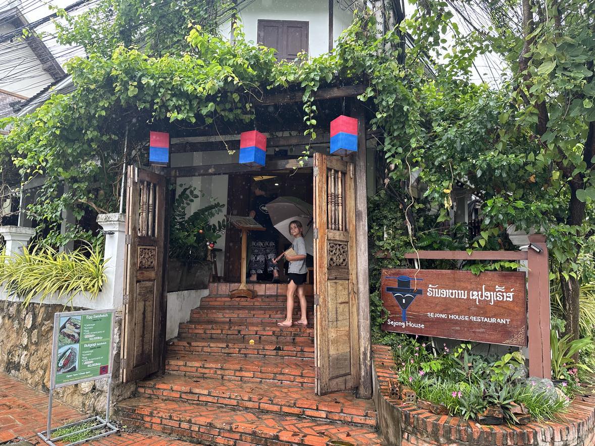 Sejong, kuchnia koreańska, Luang Prabang restauracje, gdzie zjeść w Luang Prabang